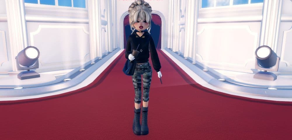 Jet Setter Chic - Airport DTI outfit