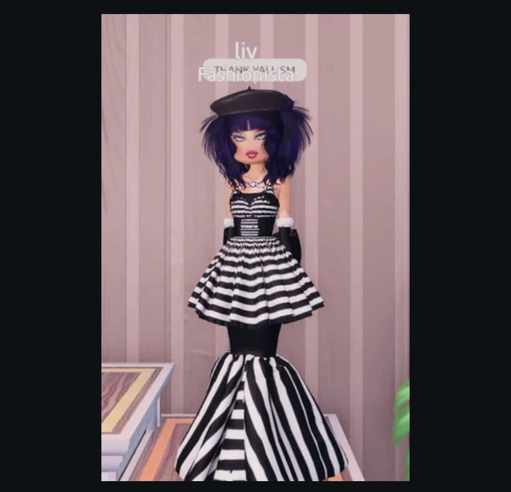 Striped Statement - Avant-Garde DTI outfit